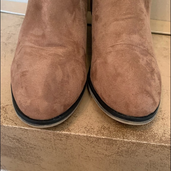 Gently worn tan booties. Only worn area in on the bottom. - Picture 4 of 6